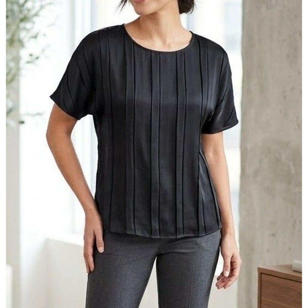 Limited Ronen Chen Black Pleated Pintuck Short Sleeve Blouse Top US Sz 8 Career
